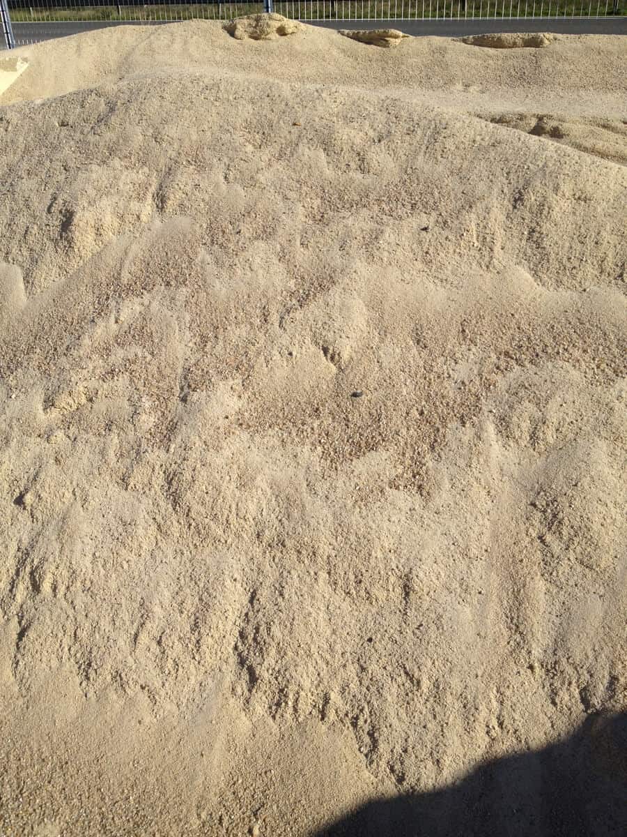 sable jaune de plage